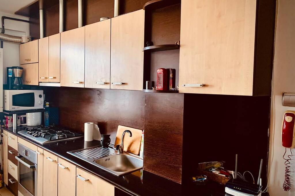 Cozy 2 Rooms Apartment Close To City Center Bucareste Exterior foto