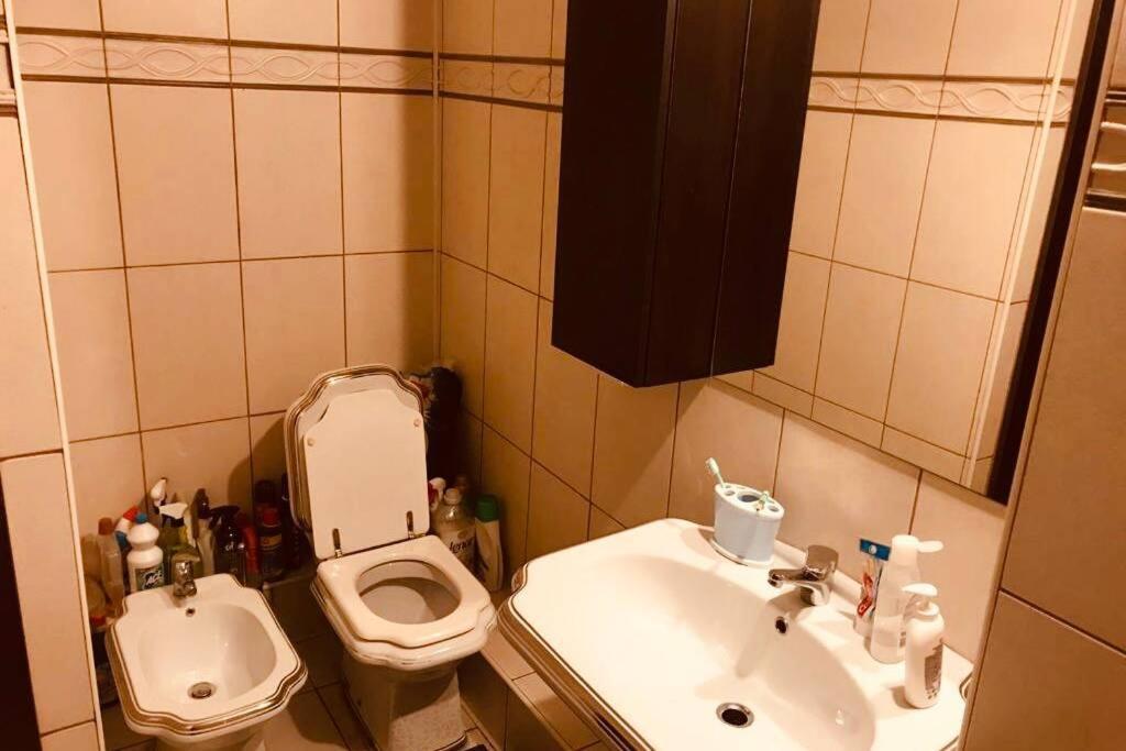 Cozy 2 Rooms Apartment Close To City Center Bucareste Exterior foto